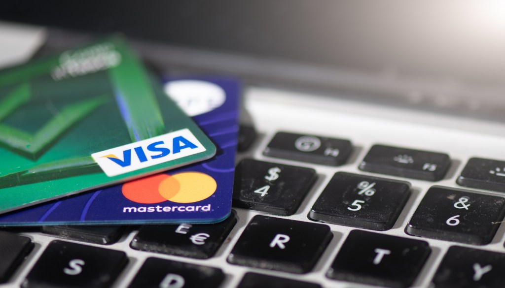 comparing credit and debit cards