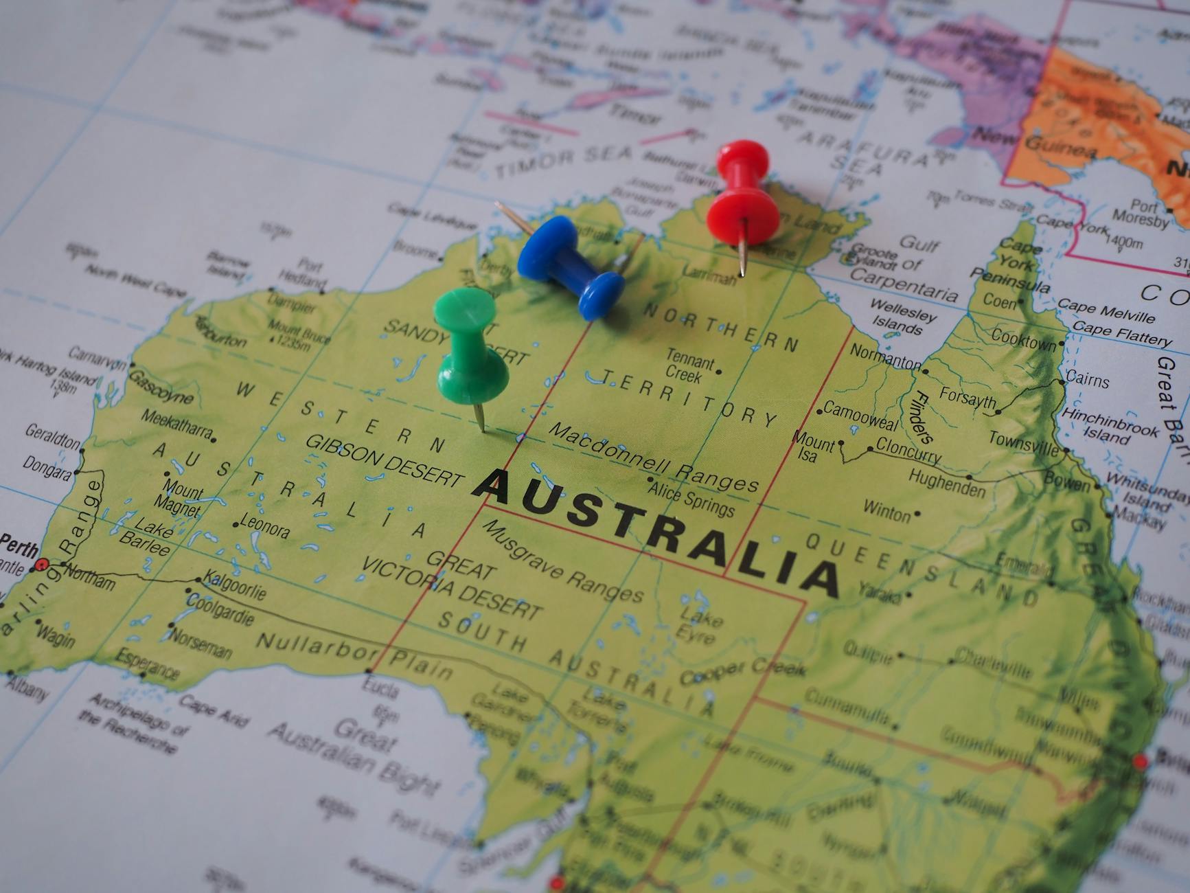 A map showing a money transfer from the UK to Australia